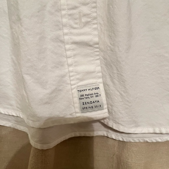 Women’s Tommy Hilfiger Zendaya long buttondown shirt dress - Picture 4 of 4